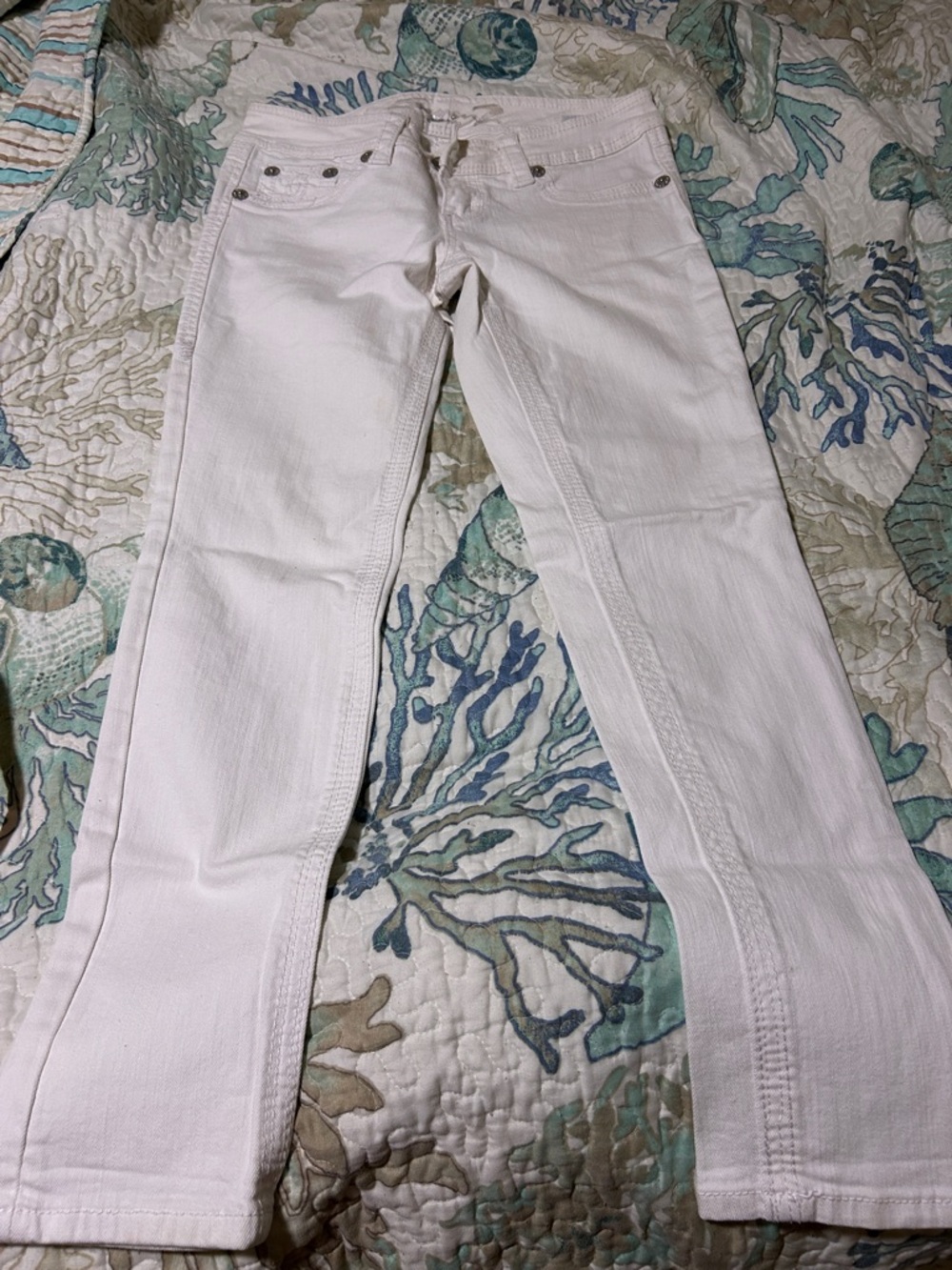Seven7 White Skinny-Leg Jeans
